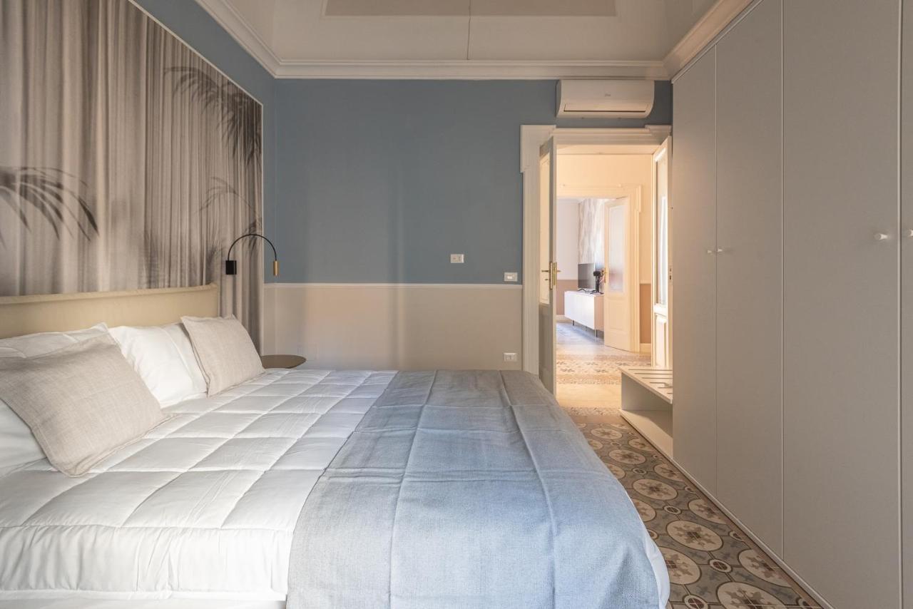 Nitti43 Luxury Apartment Таранто Экстерьер фото