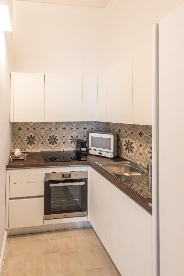 Nitti43 Luxury Apartment Таранто Экстерьер фото
