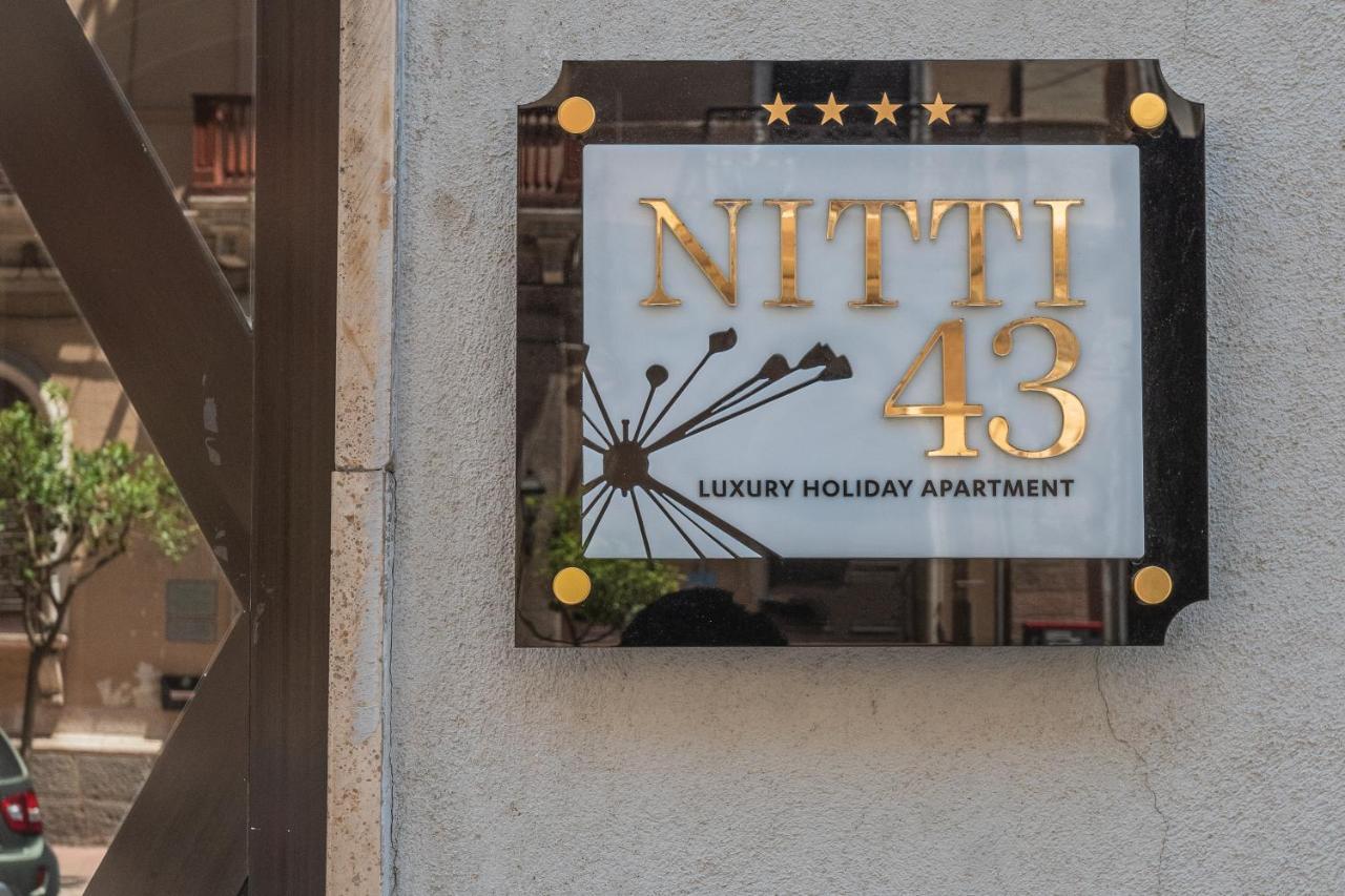 Nitti43 Luxury Apartment Таранто Экстерьер фото